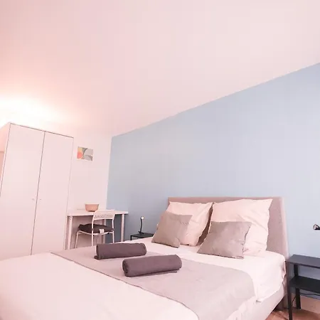 Hotel Royal De France 10