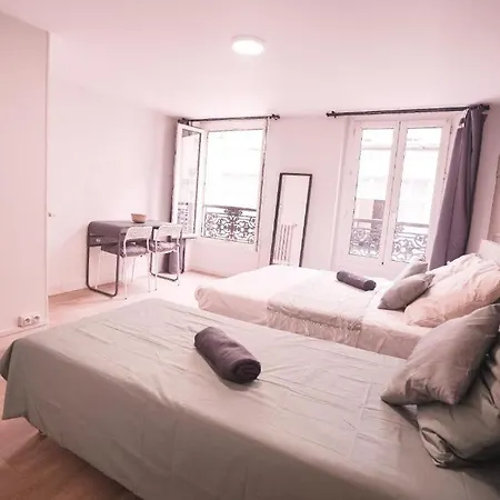 Hotel Royal De France 10